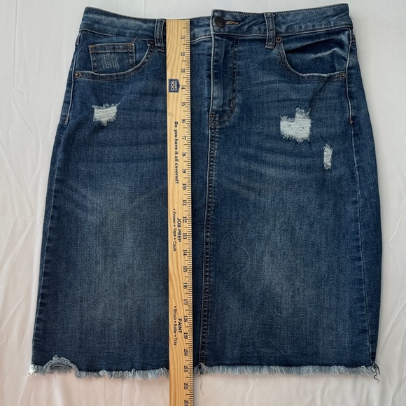 1946 brand size 10 distressed Classic Blue Denim Pencil denim Jean Skirt - Picture 4 of 8